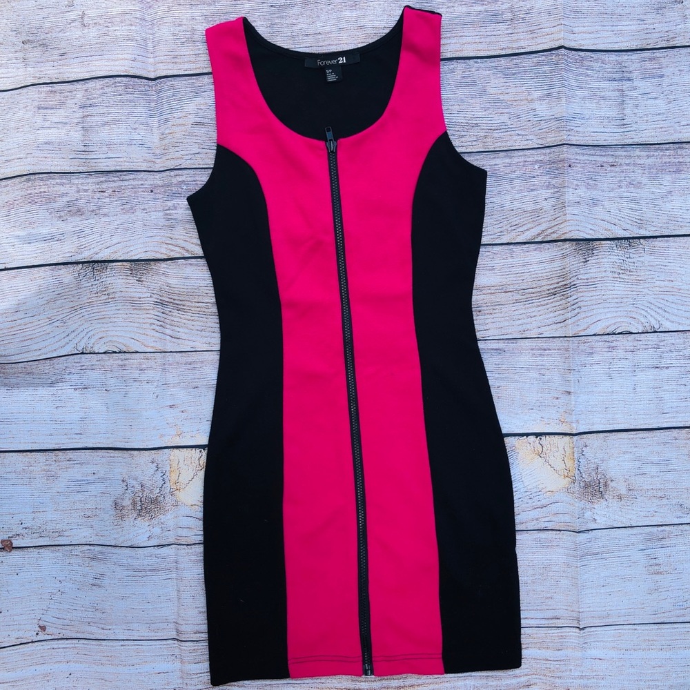 Forever 21 Black & Pink Dress